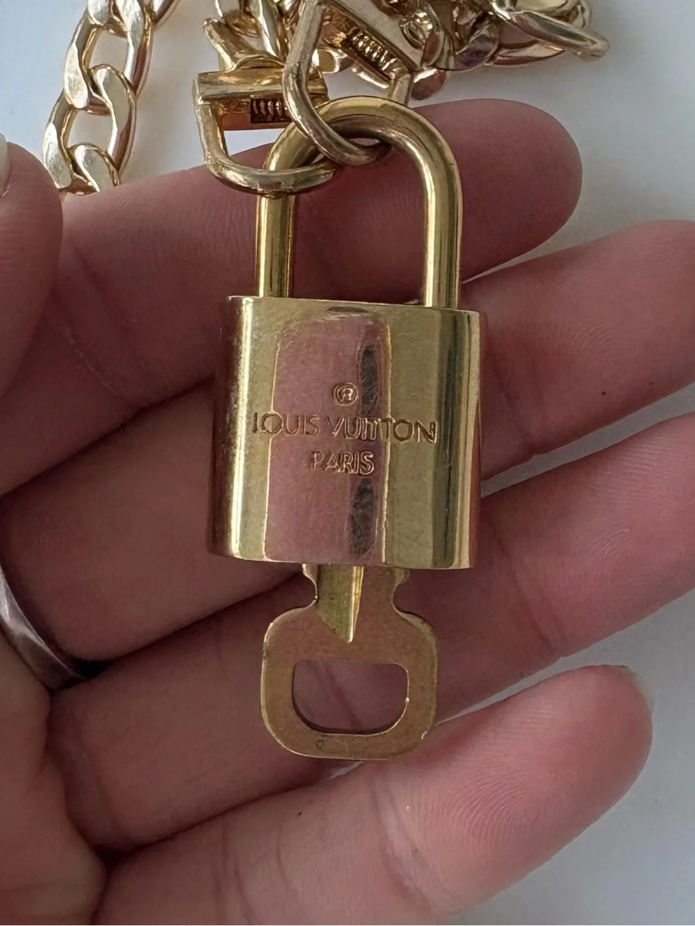 Louis Vuitton Very Shiny Gold-Tone Padlock Authentic on  Chain Necklace